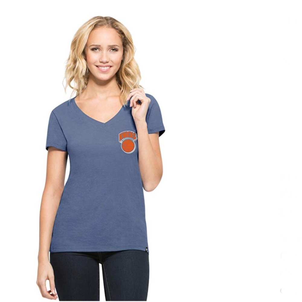 New York Knicks Clutch MVP V Neck NWT L